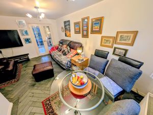 Photo 16- click for photo gallery